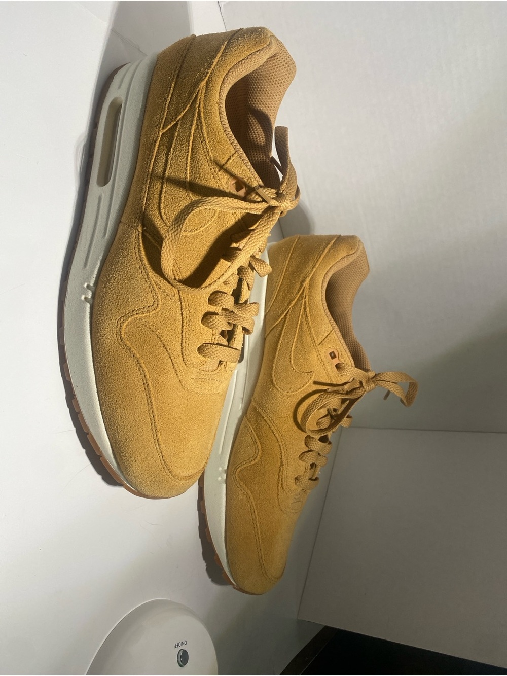 Nike Air Max 1 Premium "Wheat" (also commonly called the "Flax" colorway).